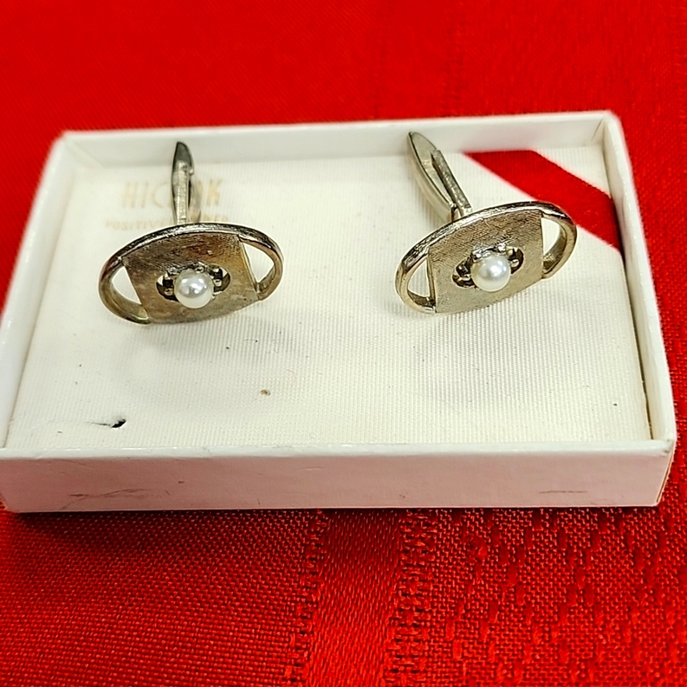 Mens Pearl CuffLinks 1950s